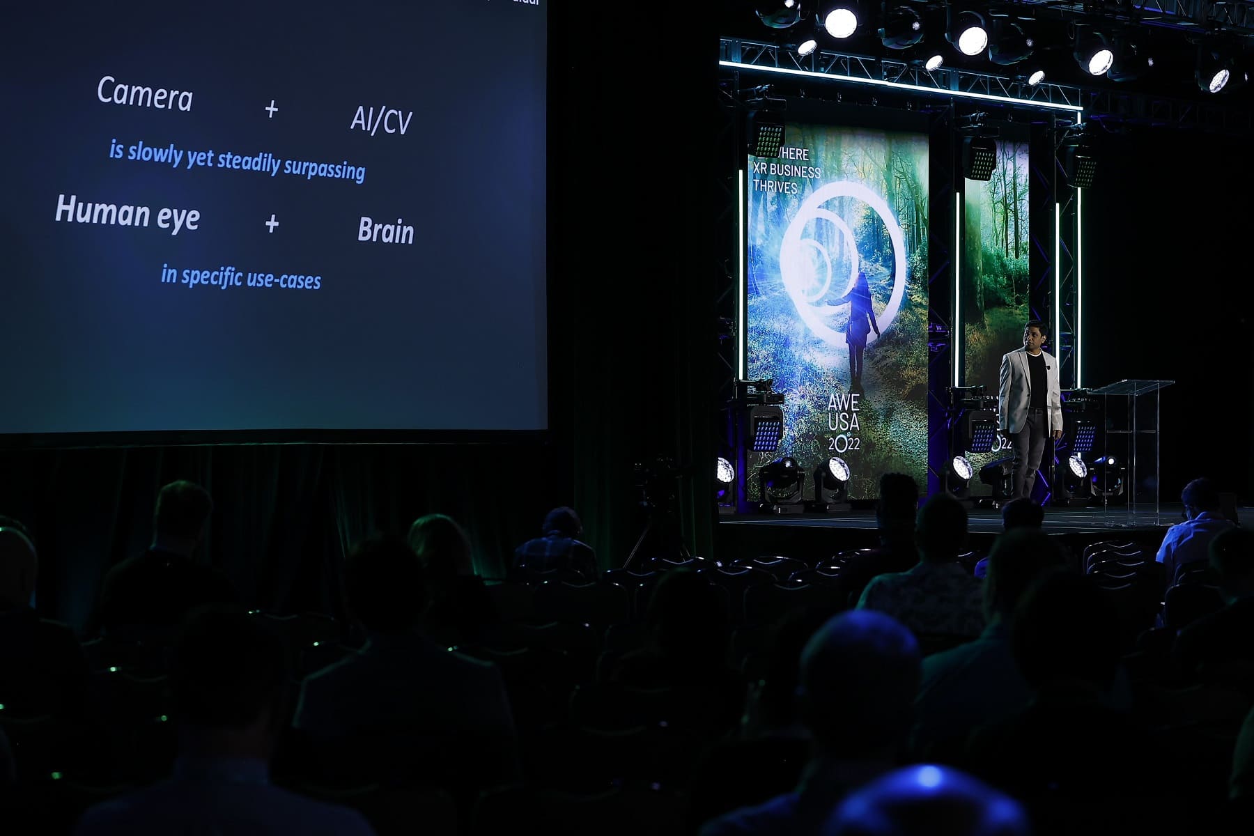 Los gigantes de la Realidad Extendida coinciden en el mercado a conquistar: las empresas