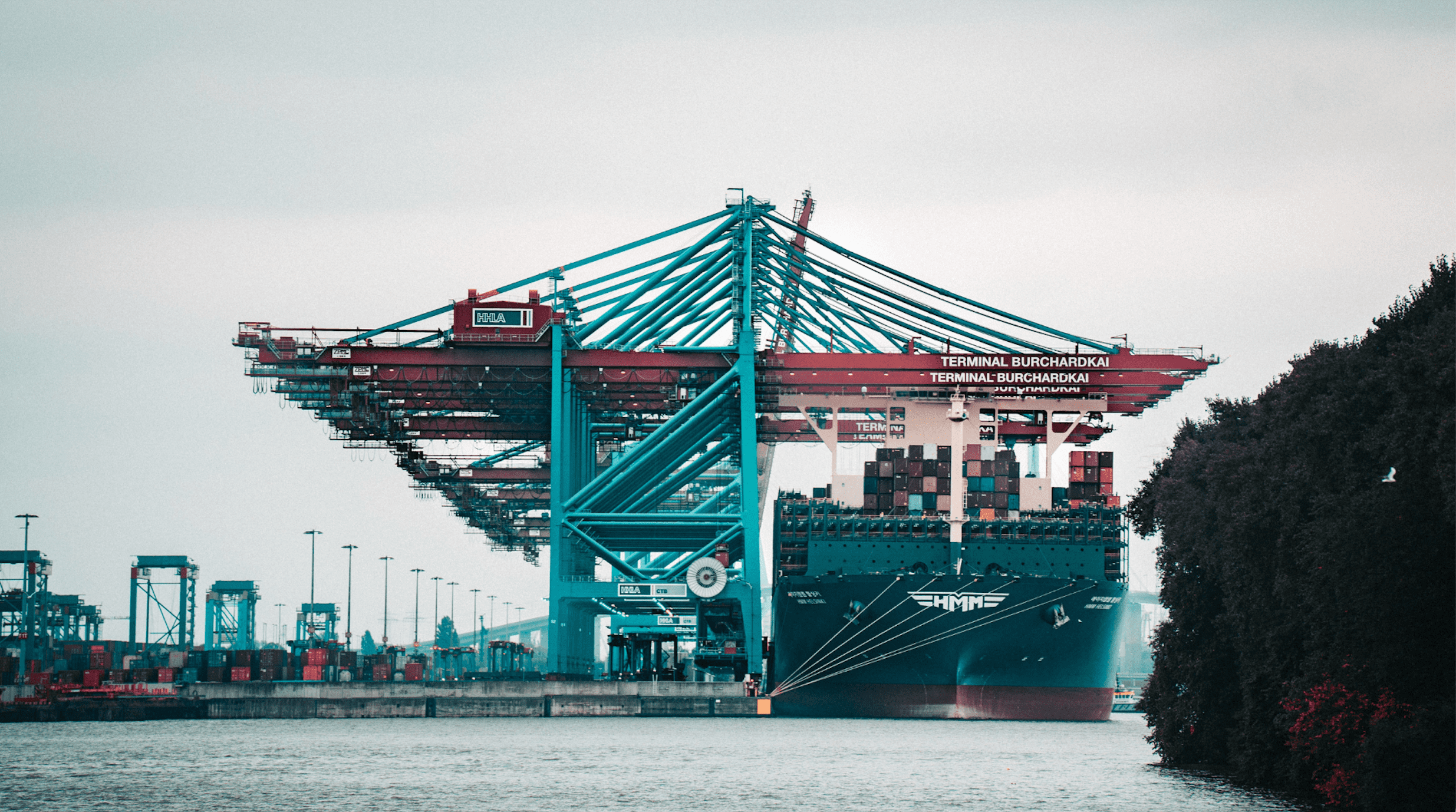 Comprender el futuro de la cadena de suministro con Ezequiel Navarro y  José Manuel Sánchez Pedregal￼