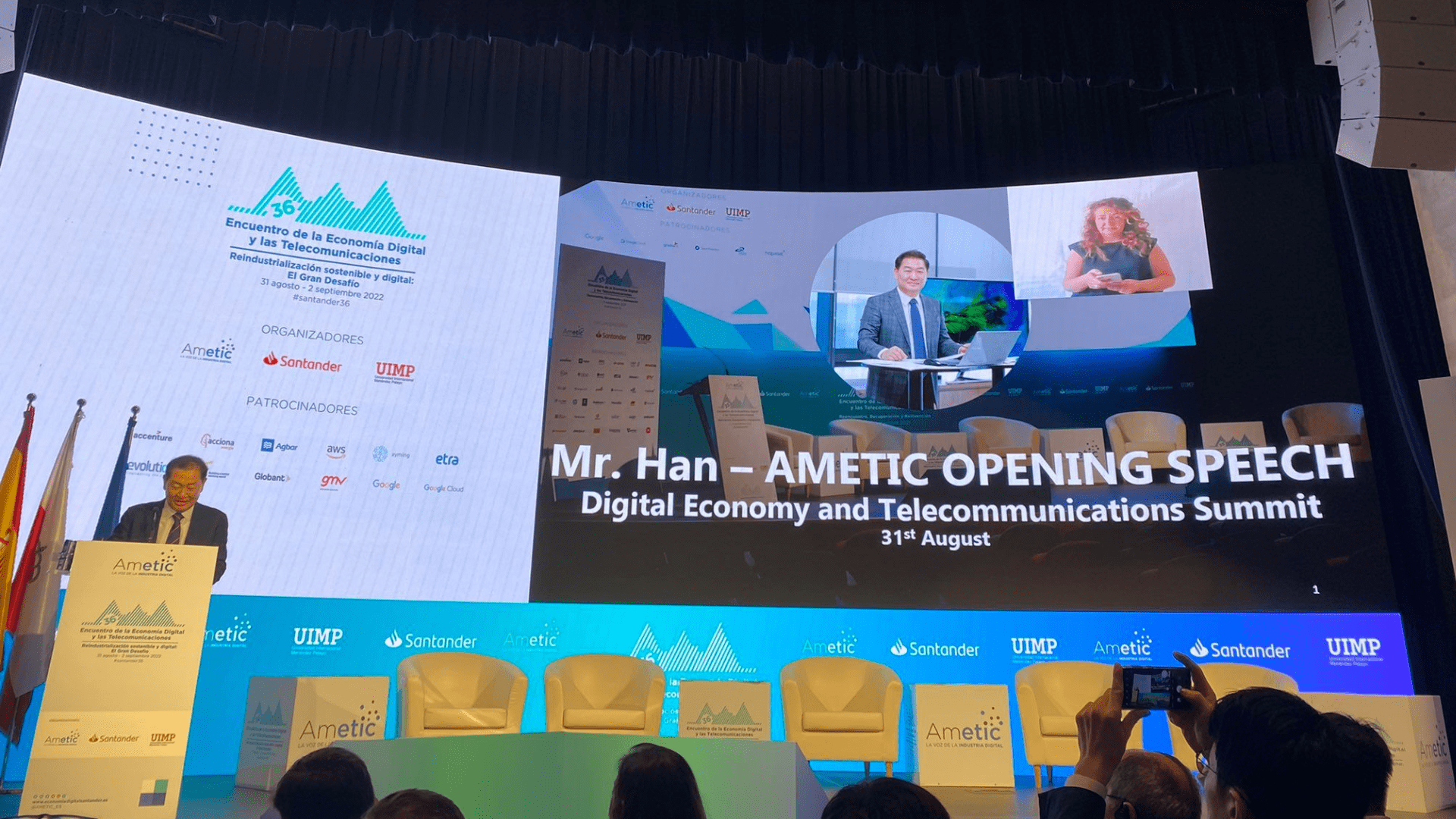 El CEO global de SAMSUNG llama a «eliminar la bipolarización económica» en la apertura del Encuentro de AMETIC