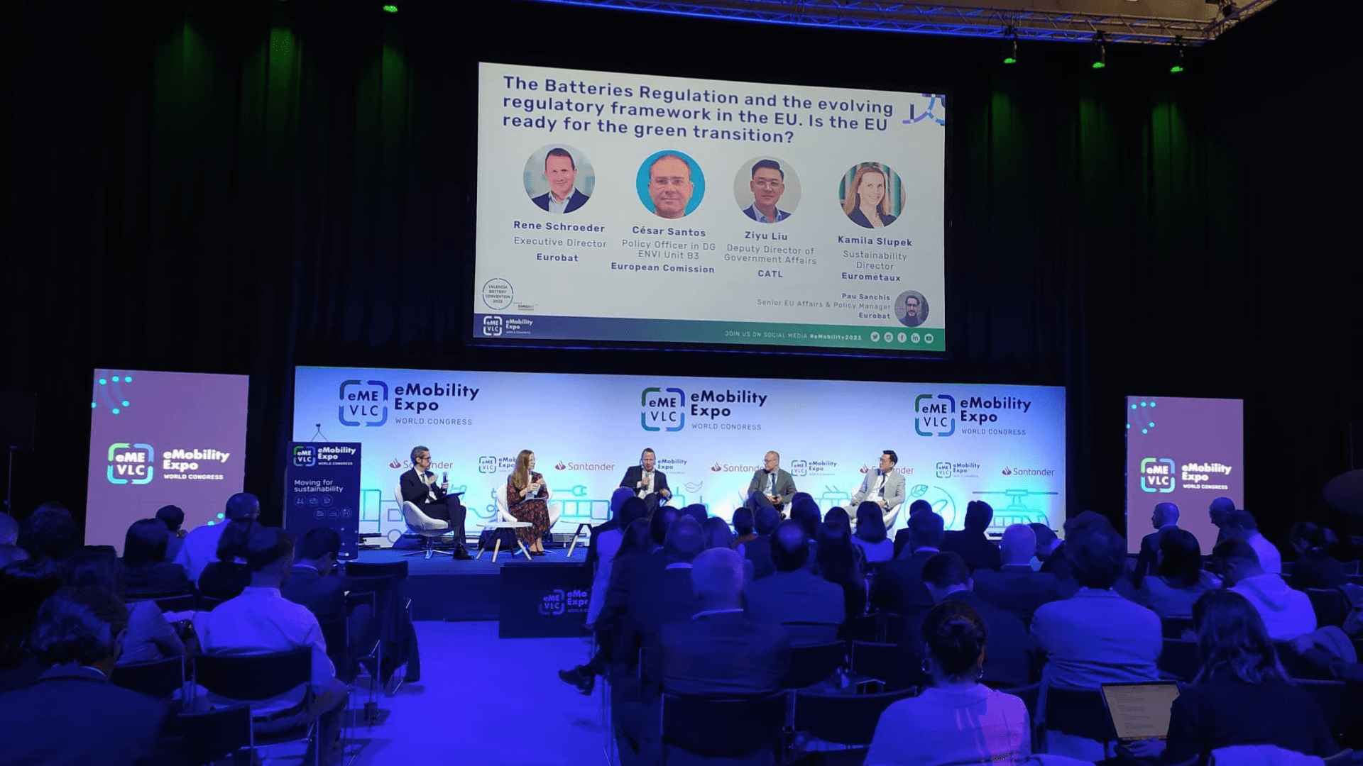 La china CATL aplaude la «neutralidad» de Europa en las baterías mientras Rodríguez-Piñero insta a evitar dependencias