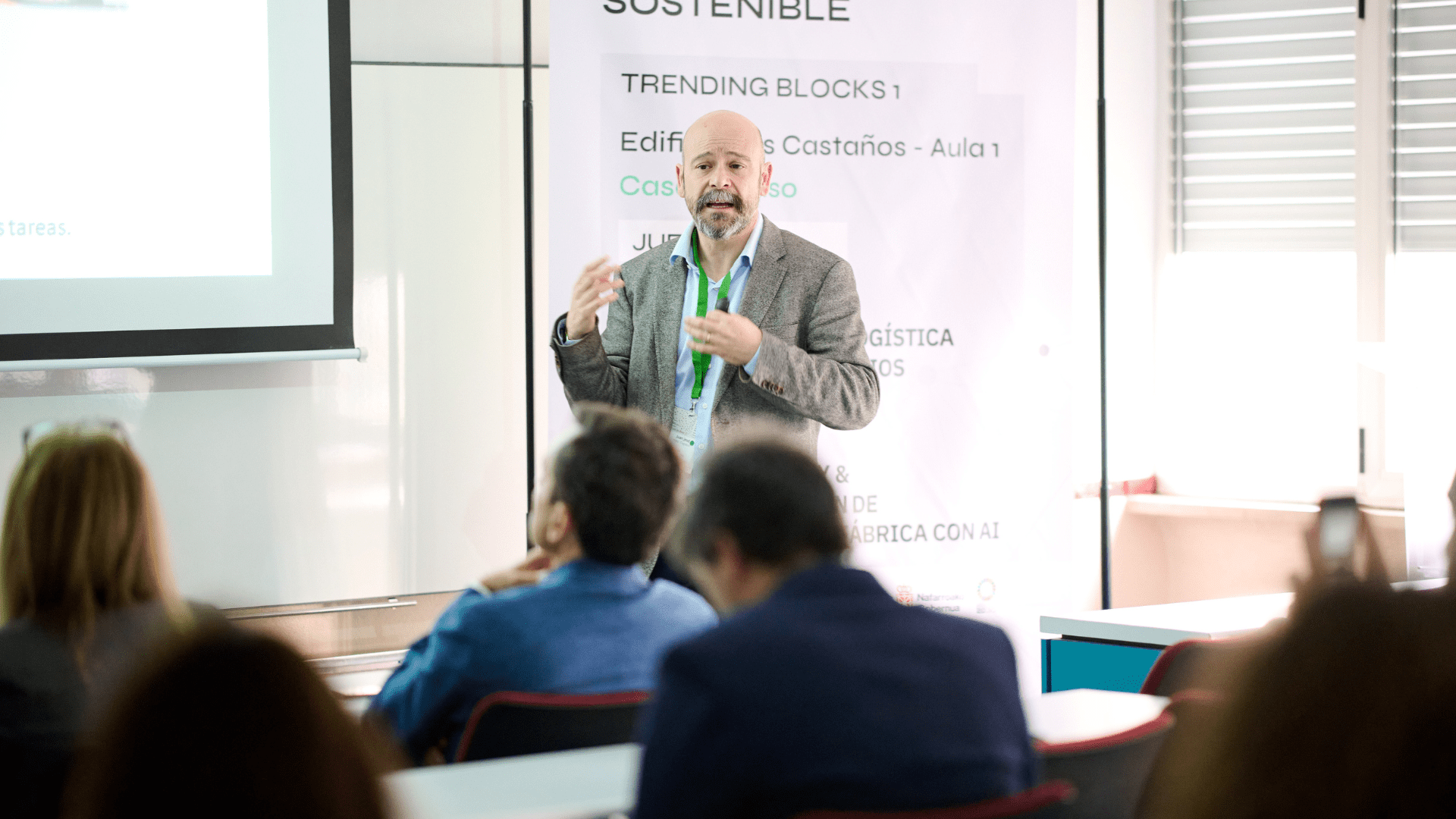 Planificación y exigencia logística, las claves de MESBook, Tlsi y Bookker