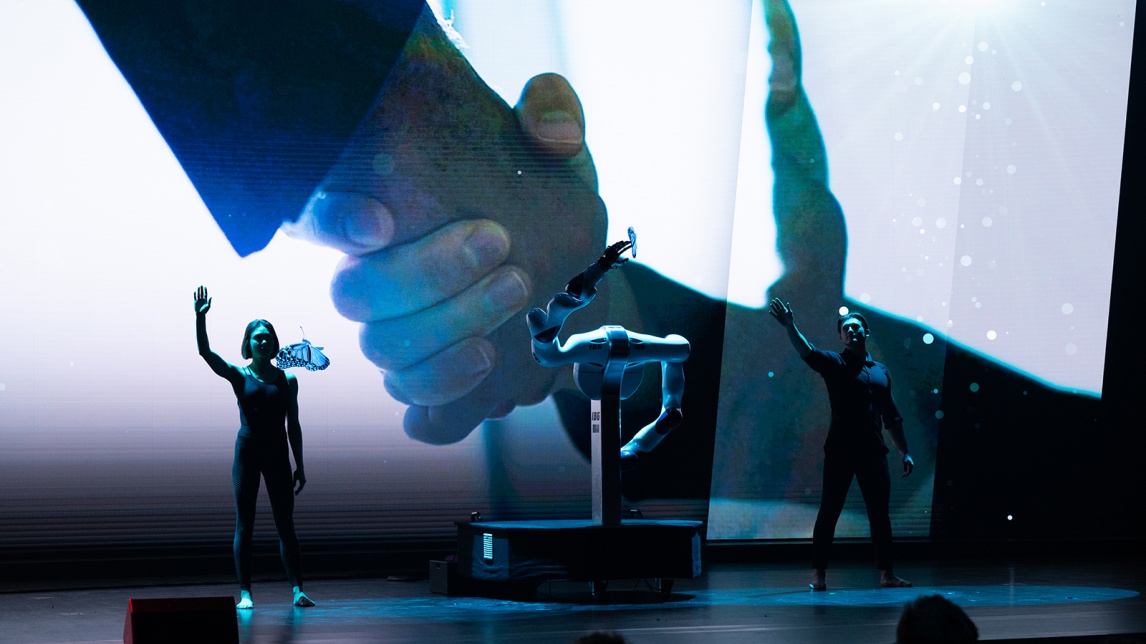 Los Clientes Máquina y su emergencia silenciosa en medio del huracán IA