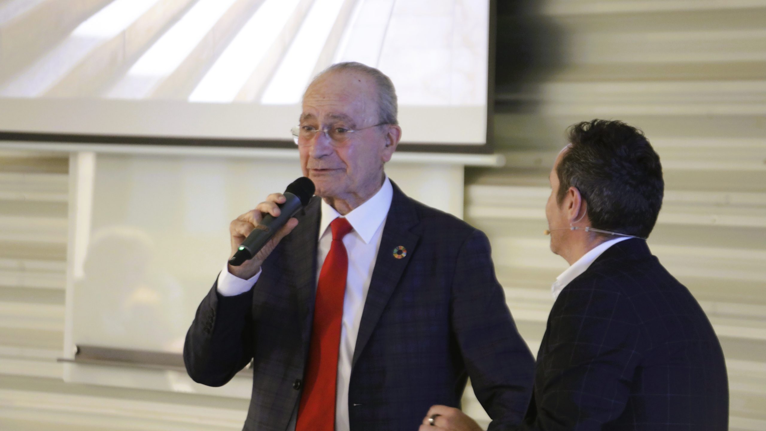 El alcalde de Málaga defiende en Collaborate un ‘Erasmus’ para cohesionar España que permita estudiar en diferentes regiones