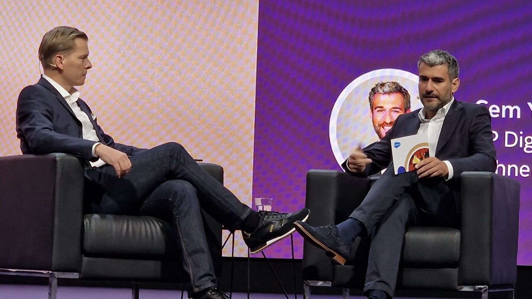 Claves 2024: ¿Siguiente paso correcto? Salesforce y Schneider huyen del ‘ping pong’ interno con IA