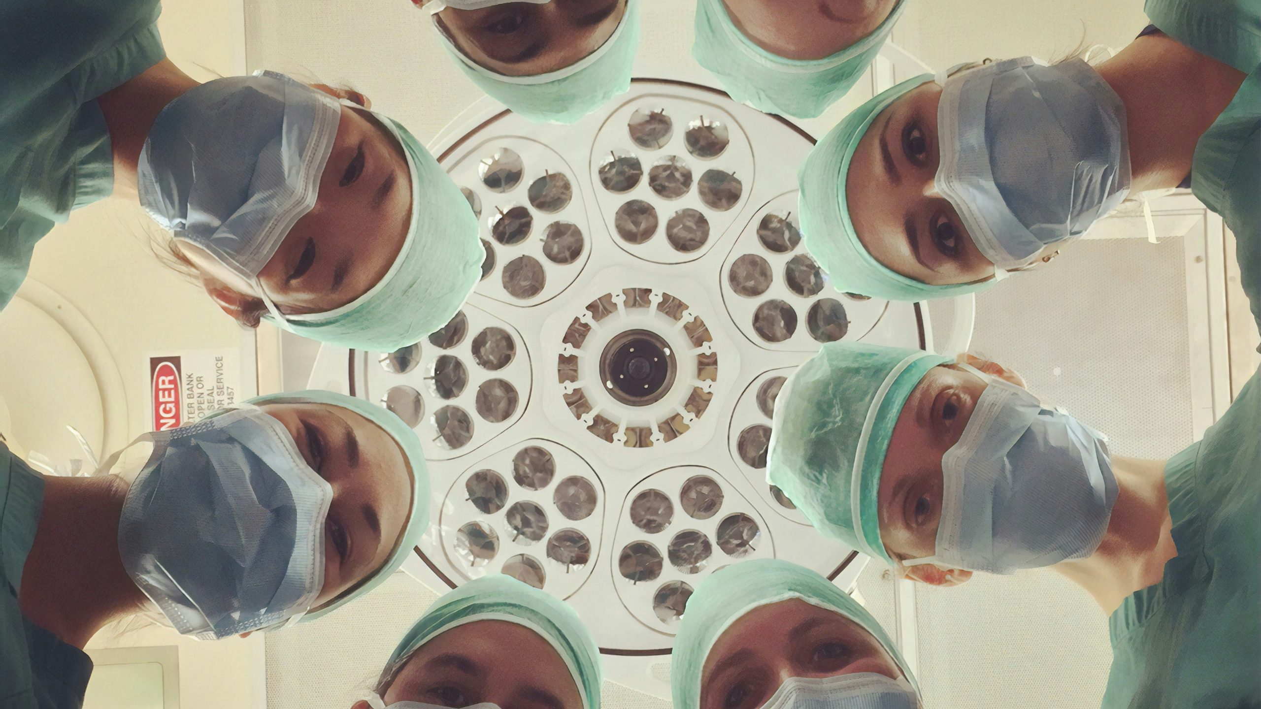 Historias de encuentros entre ingenieros y médicos que cambiarán nuestro sistema de salud