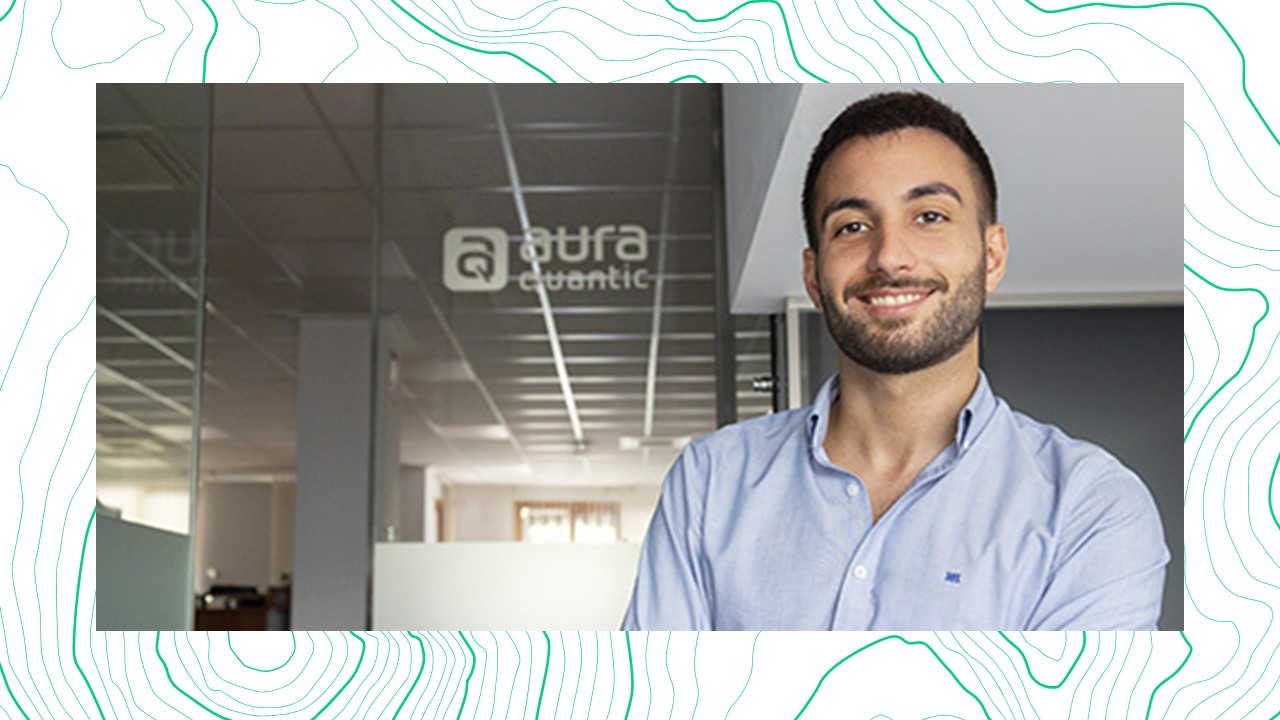 Juan Bello en La Hora Premium: “no queremos que la IA decida, sino que aumente a los empleados”