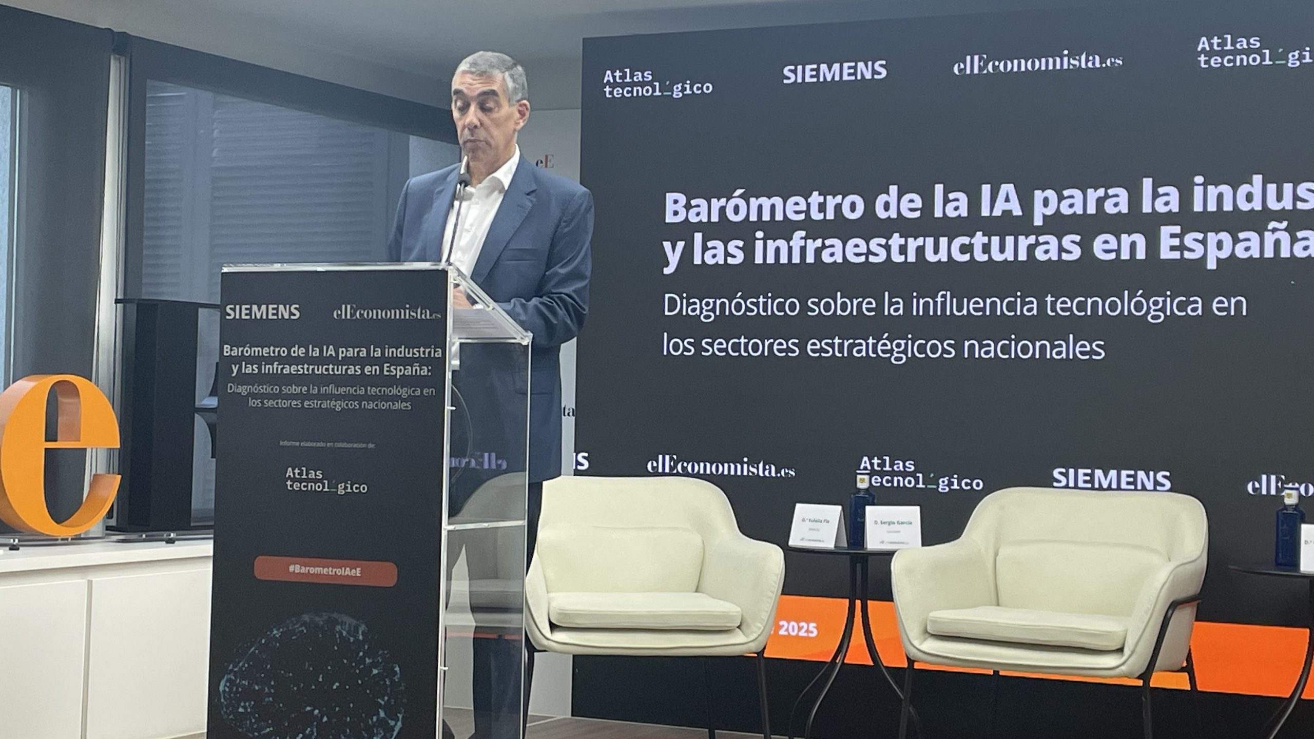 Siemens anuncia un hub de data centers en España en la presentación del ‘I Barómetro de la IA en España’