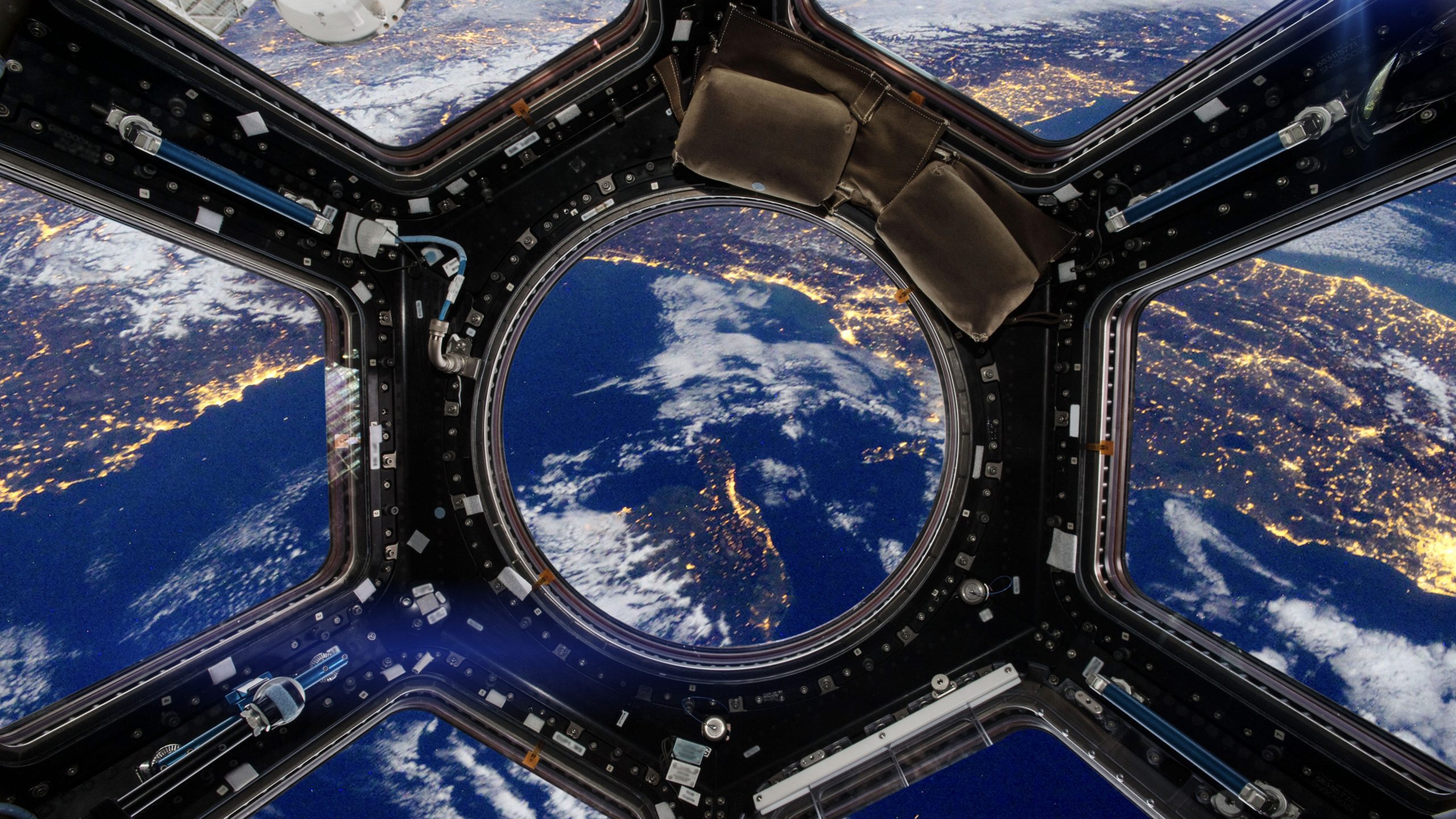 La economía espacial transforma sectores estratégicos mientras lidia con la paradoja que podría hacerla colapsar sobre sí misma