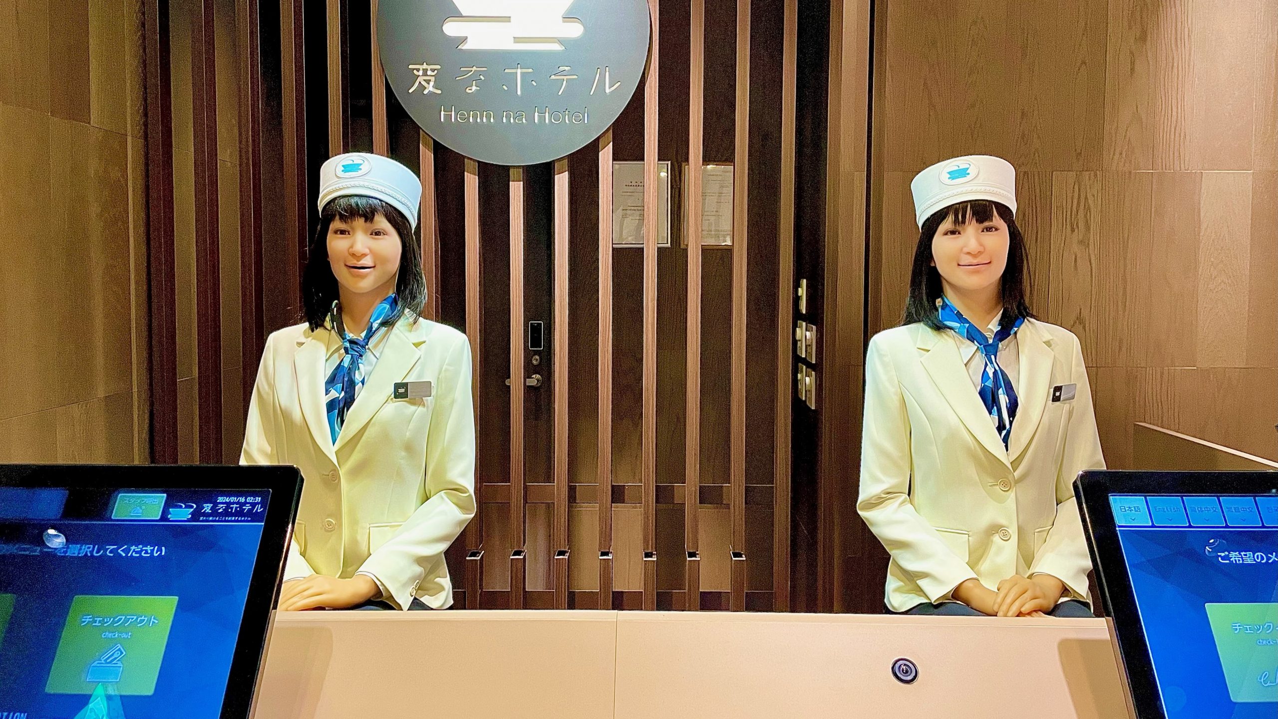 A debate: El vértigo de preferir lo casi humano